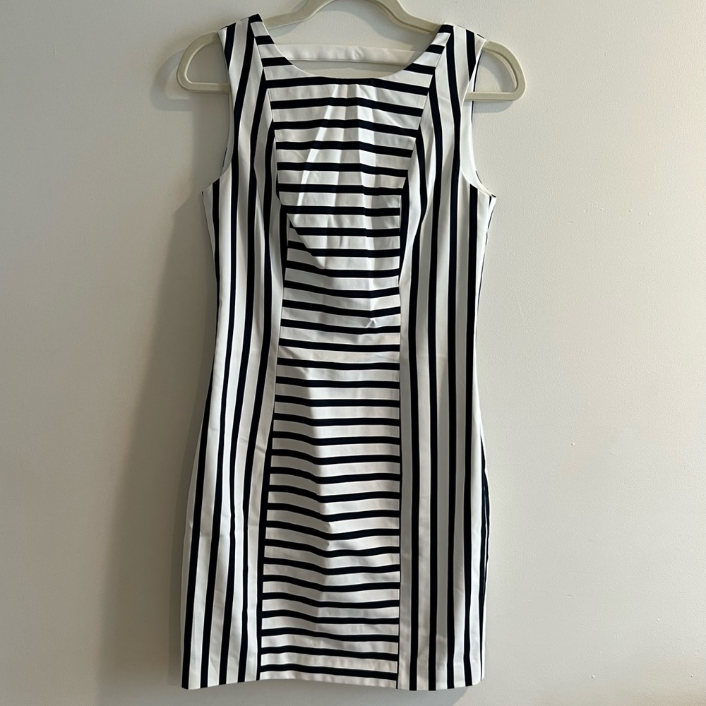 H&M White and Navy Stripe Dress